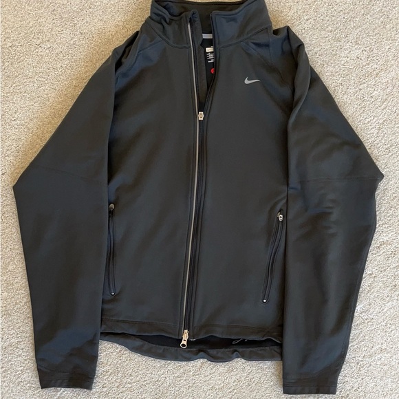 Nike zip up jacket - Picture 7 of 14